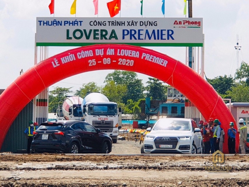 Tiến độ dự án nhà phố Lovera Premier Khang Điền Tháng 08/2020